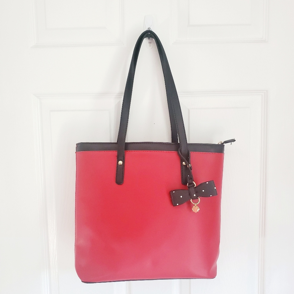 Crown & Ivy Red and Black Purse